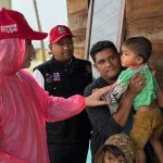 Kak Na Bersama Plt Kadinsos Aceh Tinjau Banjir Lhoksukon dan Aceh Timur