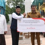 Gubernur Mualem Terima Bantuan Logistik Kemensos Rp9 Miliar untuk Penanganan Banjir dan Longsor