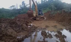 Dua Titik Longsor Gunung Salak Berhasil Diterobos