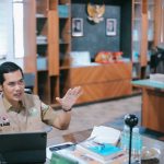 Pemerintah Aceh Maksimalkan Distribusi Logistik Via Udara ke Daerah Terisolir Akibat Banjir dan Longsor