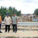 Gubernur Mualem Dampingi Presiden Prabowo Tinjau Dampak Banjir di Aceh Tamiang, Aceh Tengah dan Bener Meriah