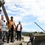 Mualem Tinjau Dampak Banjir Bandang di Aceh Tenggara dan Gayo Lues