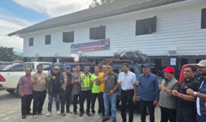 Mualem Lepas 10 Mobil Offroad Bawa Sembako ke Daerah Terisolasi di Gayo Lues