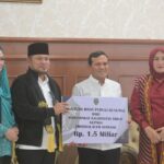 Wagub Fadhlullah dan Ketua TP-PKK Sambut Kedatangan Gubernur Kaltim di Aceh