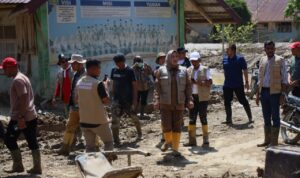 Kak Na Apresiasi Semangat Juang Para Guru di Lokasi Bencana