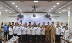 Wagub Aceh Dorong Percepatan Bantuan Korban Bencana saat Kunjungan Pimpinan MPR RI