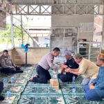 Benny Bathara Salurkan Bantuan Al-Qur’an dan Material Bangunan untuk TPA Mukhlisin
