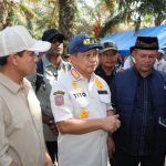 Mendagri dan Wagub Aceh Tinjau Langkahan Aceh Utara, Serahkan Bantuan kepada Warga