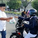 Pelindo Peduli, GM Agust Deritanto Pimpin Langsung Aksi Berbagi Takjil di Banda Aceh