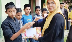 Tebar Kebaikan, MIN 14 Aceh Besar Berbagi Takjil, Santunan Anak Yatim dan Buka Puasa Bersama