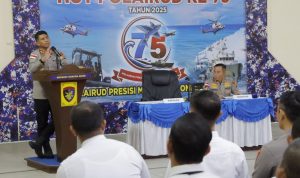 Kunjungi Mako Ditpolairud, Kapolda Aceh Puji Kesigapan Personel Tangani Bencana Banjir