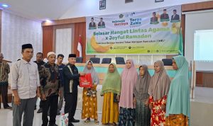 Joyful Ramadhan: Kemenag Nagan Raya Salurkan 200 Paket Sembako dan Santunan untuk Fakir Miskin