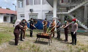 Berantas Penyalahgunaan, Kejari Nagan Raya Musnahkan Barang Bukti Puluhan Perkara Inkrah