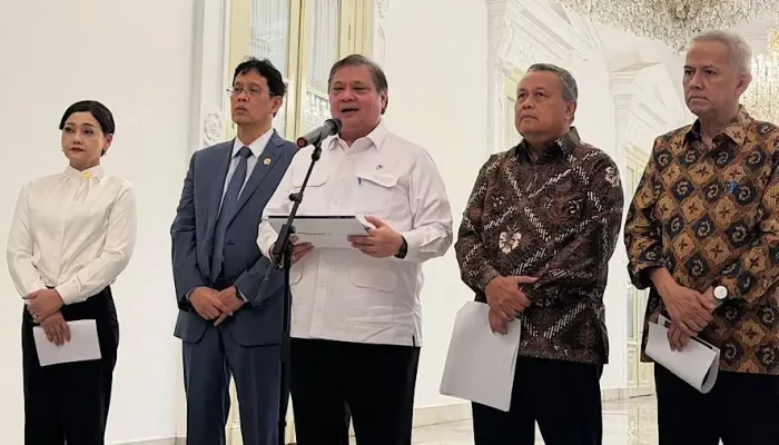 Rupiah Tembus Rekor Terlemah Sejarah, Presiden Prabowo Kumpulkan Menteri Ekonomi di Istana