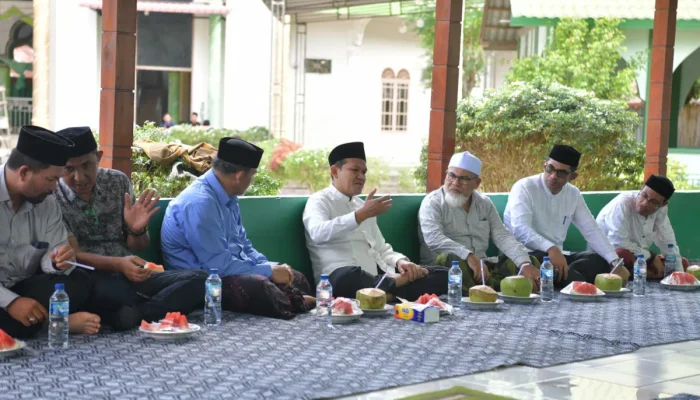 Wagub Aceh Temui Ulama Dayah di Aceh Selatan Serap Aspirasi Warga