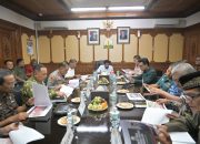 Mualem Bahas Enam Masalah Krusial Aceh dalam Rapat Forkopimda