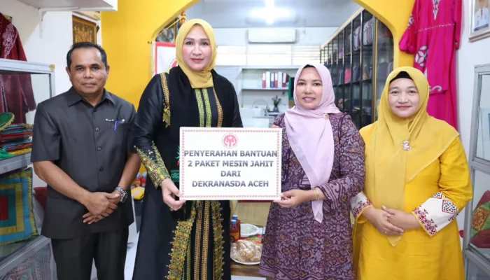 Kak Na Dorong Perajin Aceh Utara Kembangkan Batik Motif Khas Daerah