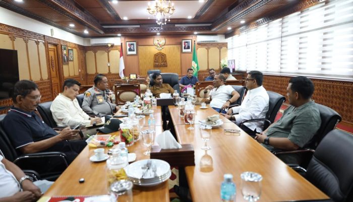 Mualem Bersama Kapolda dan Ketua DPRA Bahas Mitigasi Bencana